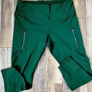 Green XL Athleta 7/8 length Rainier Legging